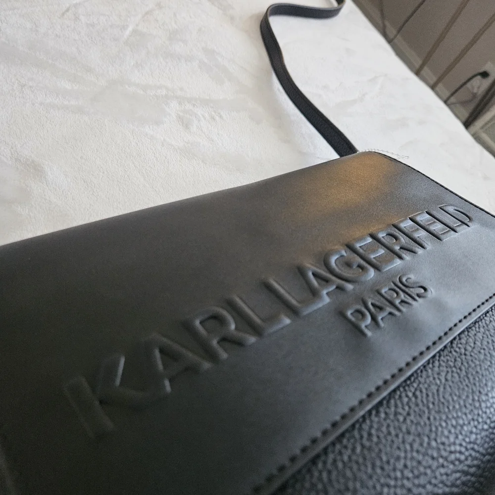 NWT Karl Lagerfeld Elegant Black Handbag Crossbody - Picture 6 of 11